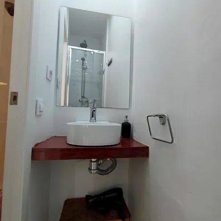 Catalan Comfort Near Sagrada Familia Apartment *