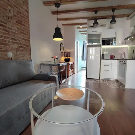 Catalan Comfort Near Sagrada Familia 아파트